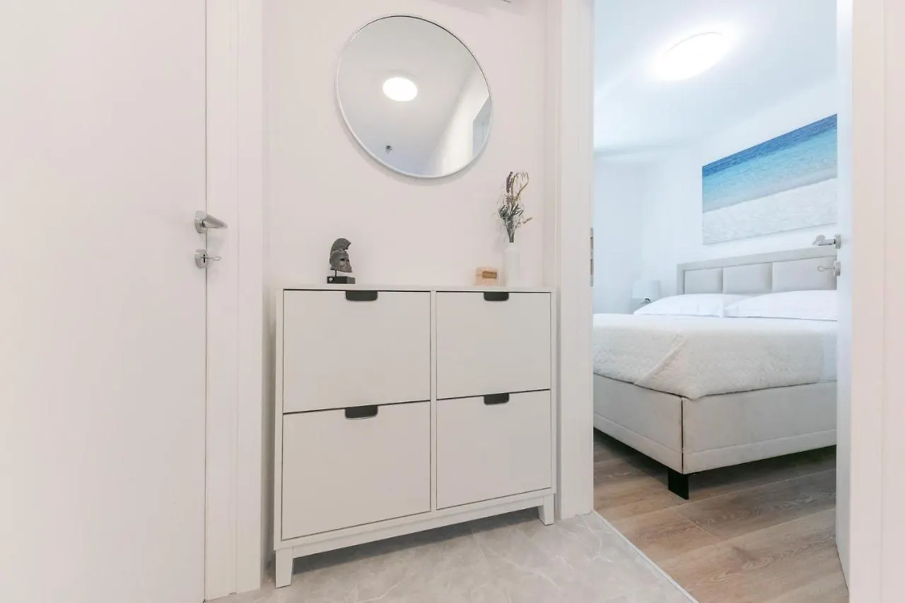 Apartament Enjoy Trogir Ciovo 0*,