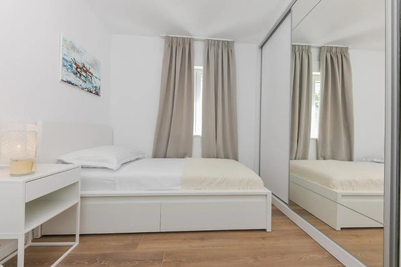 Apartament Enjoy Trogir Ciovo Chorwacja